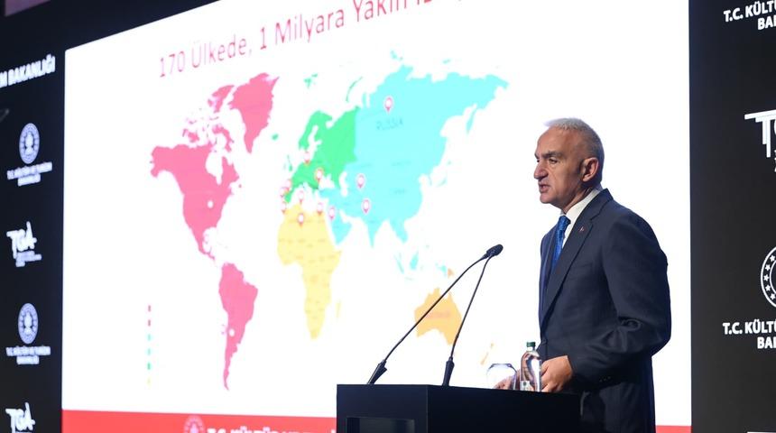 Yeni modeli Bakan Ersoy duyurdu! T&uuml;rk dizi sekt&ouml;r&uuml;ne dev destek... '100 bin dolar' detayı!