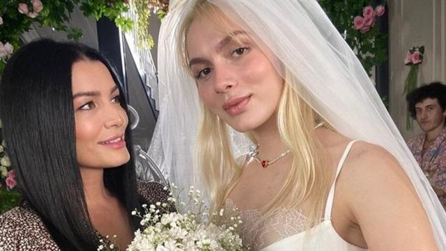 Aleyna Tilki'nin annesinden cesur tarz! Yakıyorsun