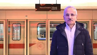 T&uuml;rkiye'nin en hızlı metrosundan yeni rekor geldi! Bakan Uraloğlu tarihi duyurdu