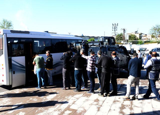 Fuhuşa zorladığı eşinin çocuk yapmasına da izin vermemiş