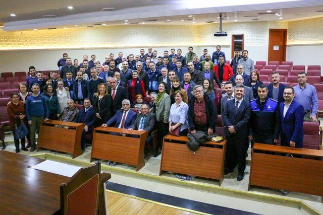 Yalova Belediyesi’nde toplu iş sözleşmesi imzalandı