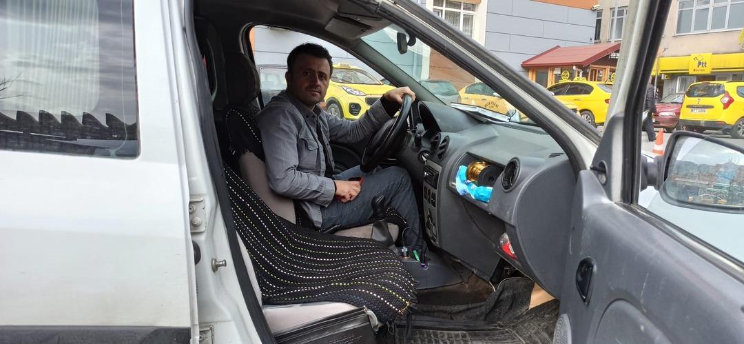 Arabasını altın karşılığı satışa &ccedil;ıkardı  40 gram veren var ama ısrar ediyorum  1