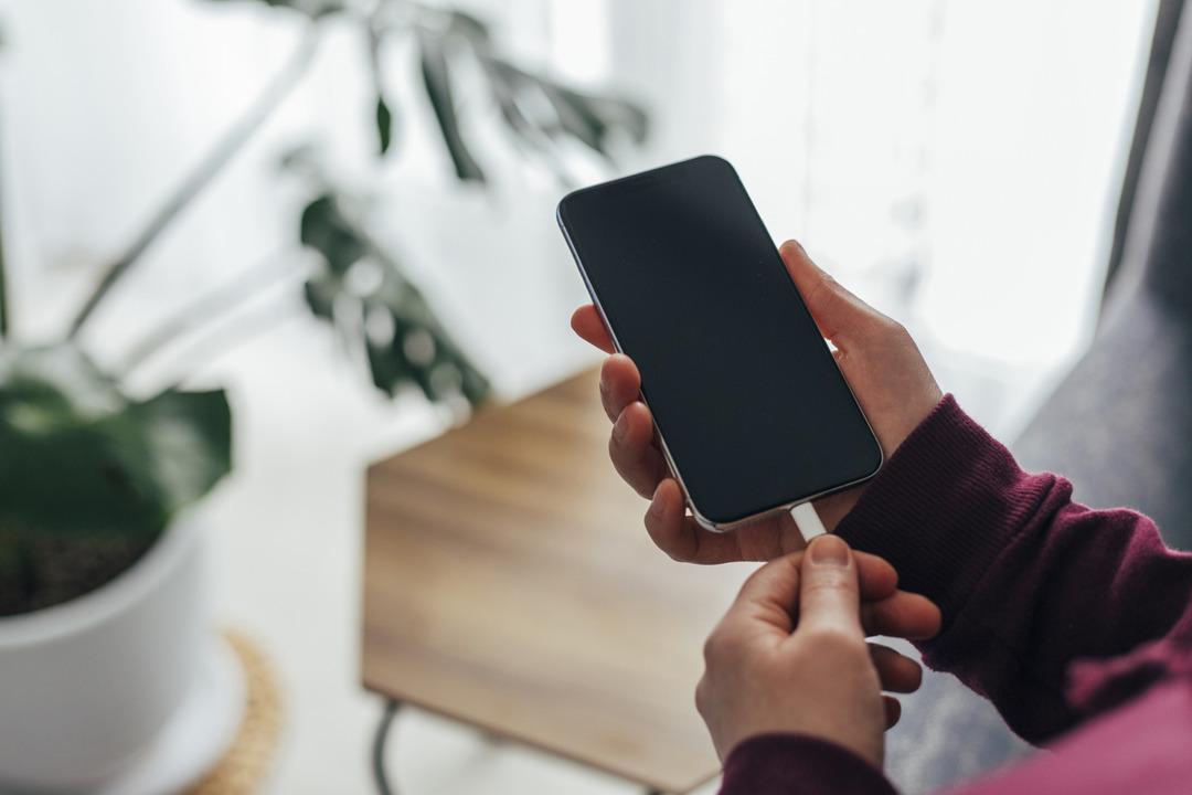 Telefonunuz dinleniyor olabilir mi? Dikkat edilmesi gereken 10 işaret 1