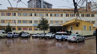 Kayseri'deki ortaokulda bı&ccedil;aklı kavga: 1 &ouml;ğrenci yaralandı