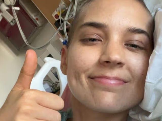 &ldquo;Esnet ge&ccedil;er&rdquo; denildi: Kemik kanseri &ccedil;ıktı!