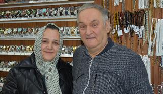 İşi &ouml;ğrettiği kendine d&uuml;kkan a&ccedil;tı! Şimdi &ccedil;ırak bulamıyor, eşiyle yapıyor