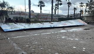 Muğla'da fırtına g&uuml;nl&uuml;k yaşamı olumsuz etkiliyor