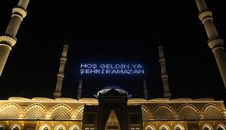 Ramazan başlıyor, g&ouml;zler ekranlardaki sohbet programlarında