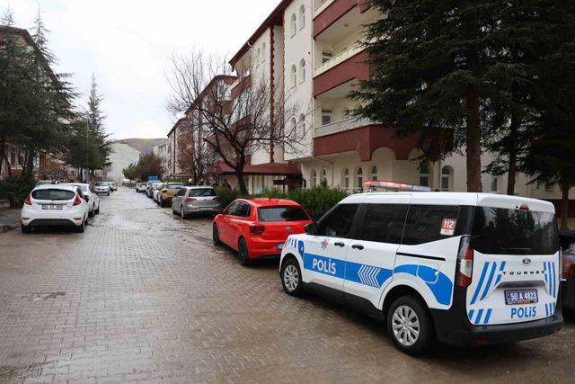 Eşini bı&ccedil;aklayıp ka&ccedil;tı, Niğde&rsquo;de kaza yapınca yakalandı 1