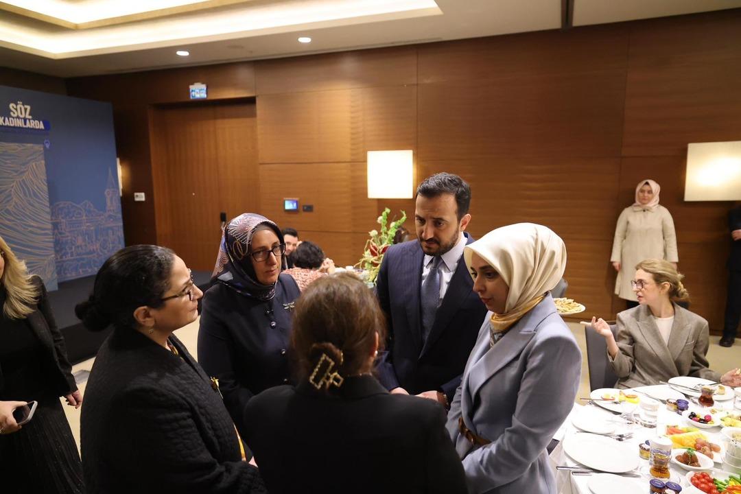 AK Parti İstanbul İl Başkanlığı ndan iş kadınları buluşması 5