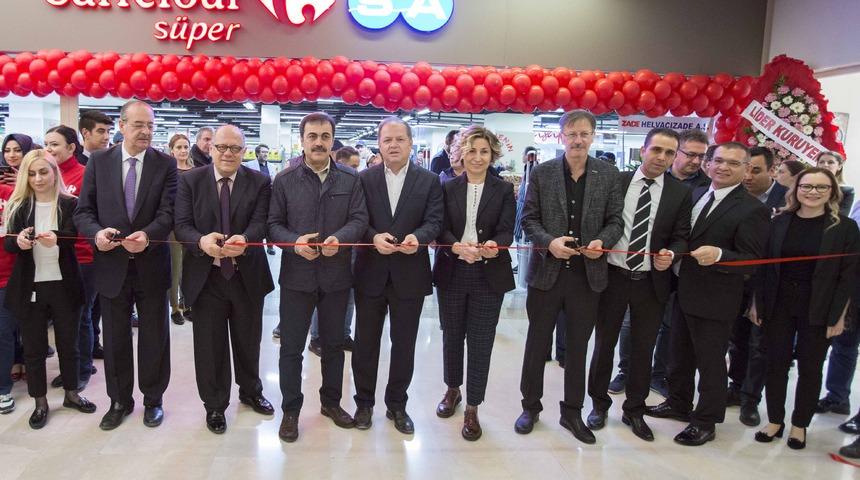 CarrefourSA, Konya&rsquo;daki ilk s&uuml;permarketini a&ccedil;tı
