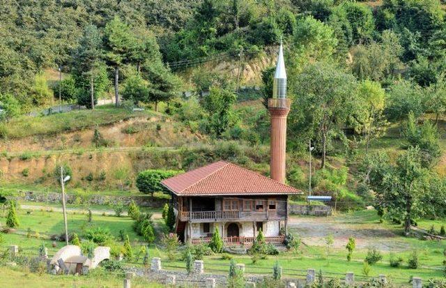 Akçakocalı öğrencilerden TÜBİTAK yarışmasında 1.’lik kazandı