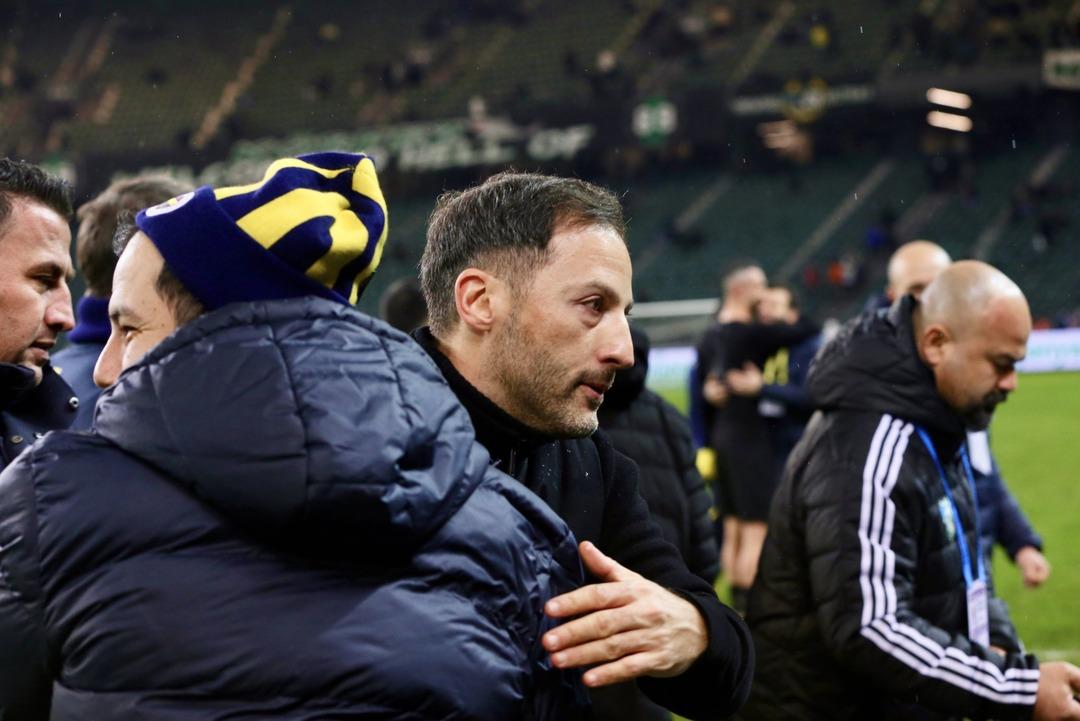 Tedesco dan Nottingham Forest ma&ccedil;ı &ouml;ncesi basın toplantısı! S&ouml;zleşme sorusunu yanıtladı 2