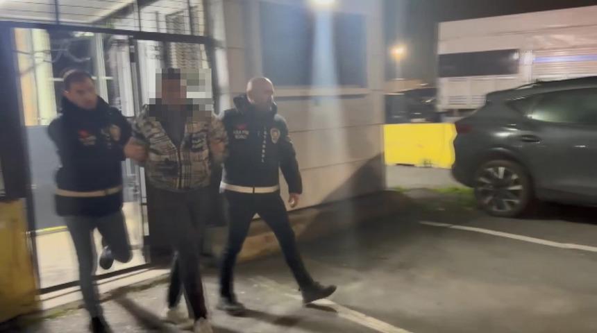 Yer: Bayrampaşa! "Ceset buldum" diyerek ihbar etti, cinayet işlediği ortaya &ccedil;ıktı