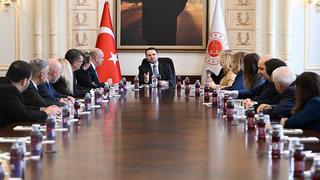 Bakan Gürlek'ten barolar için 'istişare mekanizması' mesajı: Sorunlara birlikte çözüm üreteceğiz