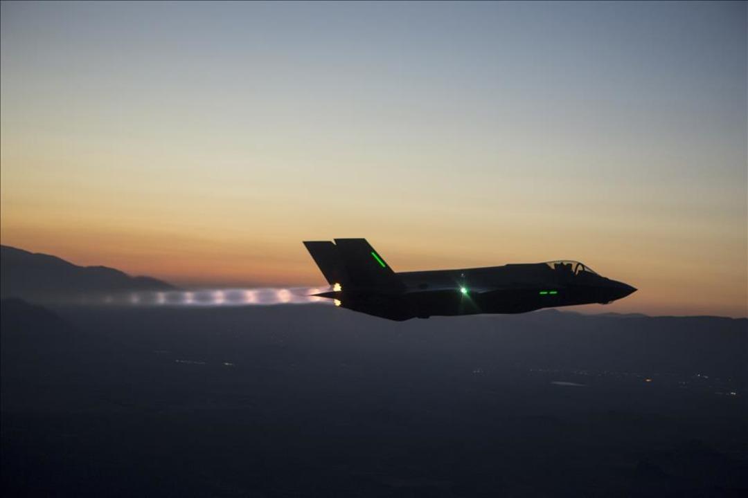 ABD ordusu Orta Doğu daki &uuml;slerine savaş u&ccedil;ağı yığdı: İran a  tam teşekk&uuml;ll&uuml;  saldırı iddiası 5