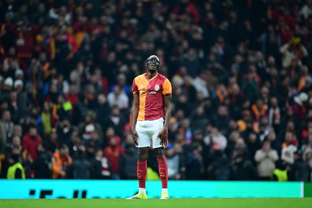 Yürekleri yakan bir hikaye: Osimhen’in umut dolu yükselişi! "O iki parmak hayatımı kurtardı" 6