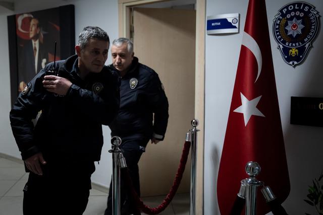 Ankara da polisler ilk sahurunu mesai başında yaptı 11