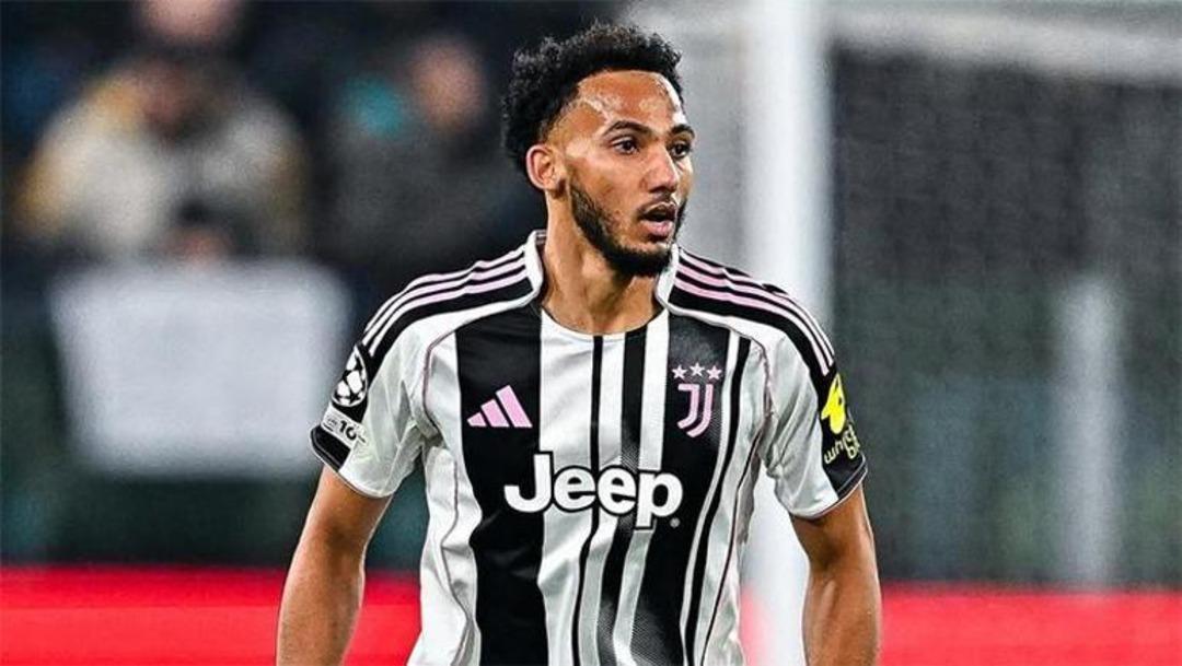 Galatasaray ma&ccedil;ı sonrası &ccedil;irkin olay! Yıldız isme ırk&ccedil;ı saldırı: İlk a&ccedil;ıklama geldi 1