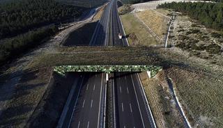 İstanbul-İzmir otoyolu iki y&ouml;nl&uuml; kapatıldı!