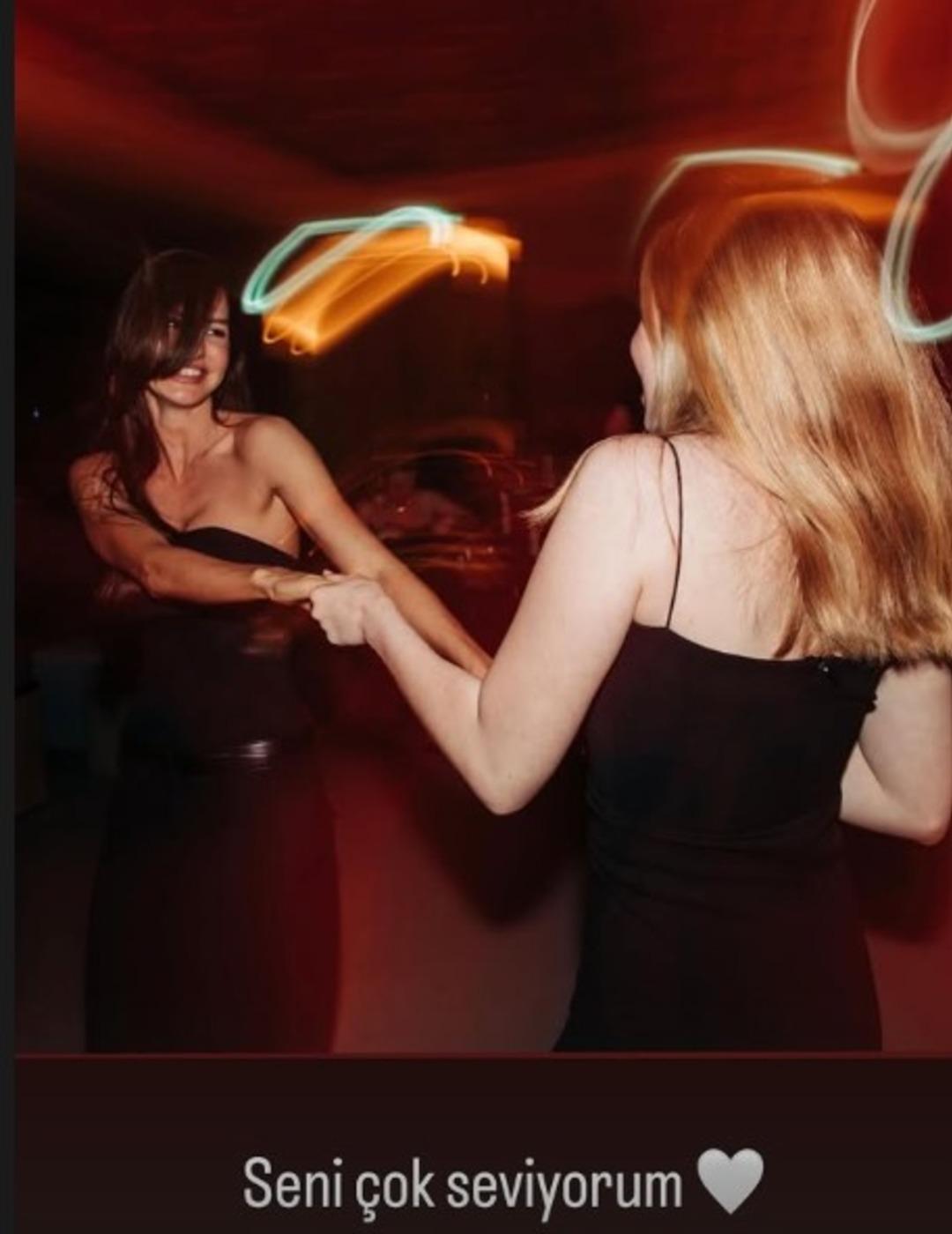 Yasemin Ergene nin sır gibi sakladığı kızı Emine 14 oldu! G&uuml;zelliği hayran bıraktı 2