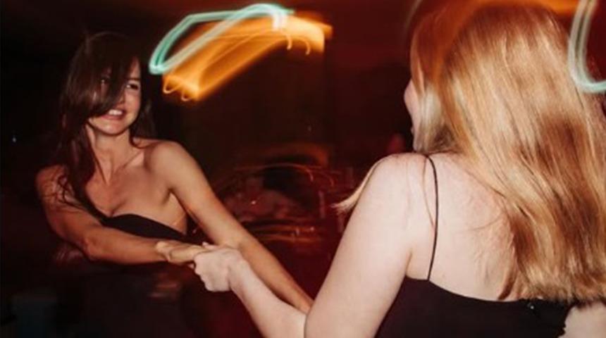 Yasemin Ergene'nin sır gibi sakladığı kızı Emine 14 oldu! G&uuml;zelliği hayran bıraktı