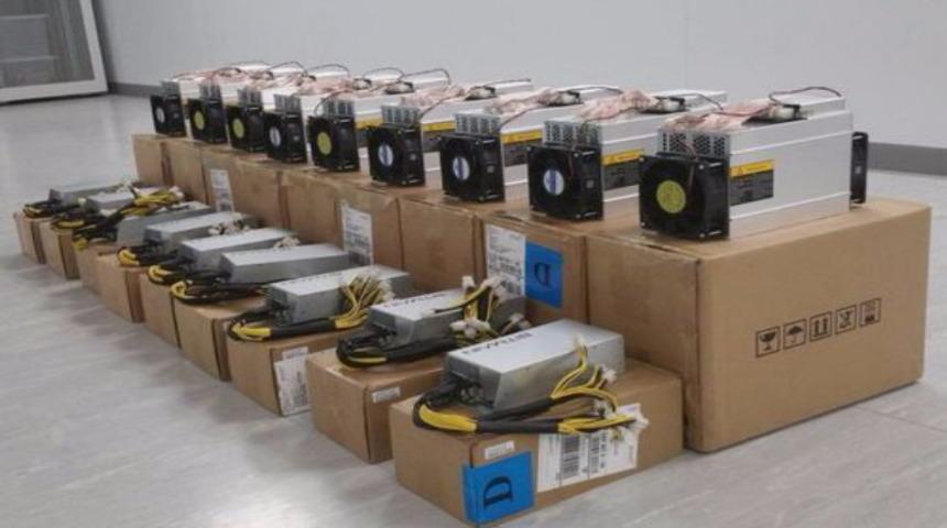 Yeni madencilik cihazları ilgi çekti