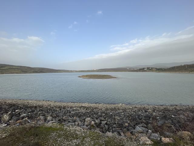 Yeni&ccedil;ağa G&ouml;l&uuml; nde ve G&ouml;lk&ouml;y Barajı nda su seviyesi eriyen kar ve yağmurla y&uuml;kseldi 3