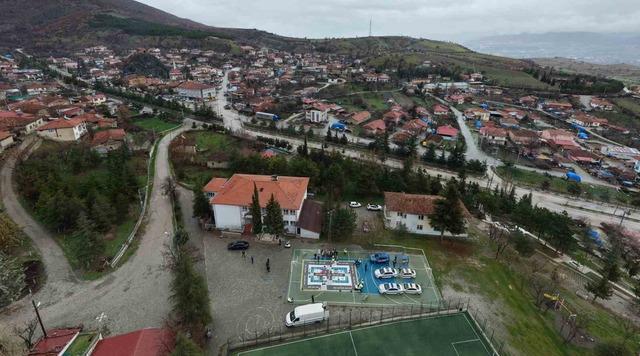 Tokat’ta jandarmadan köy okullarında trafik eğitimi 10