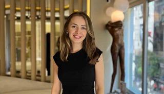 Estetikte doğal g&ouml;r&uuml;n&uuml;m &ouml;ncelik olmalı