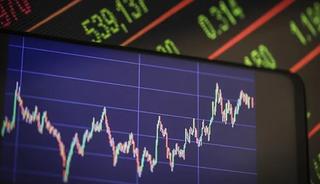 Banka hisselerinde b&uuml;y&uuml;k d&uuml;ş&uuml;ş, devre kestiler