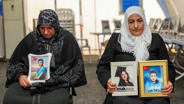 Diyarbakır anneleri ramazanda da evlatları için nöbette