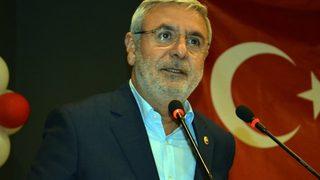 Mehmet Metiner: İtiraf ediyorum! Her dönemin yalakaları...