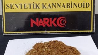 Dur ihtarına uymayan araçtan uyuşturucu çıktı