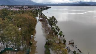 Son dakika: G&ouml;l taştı! İl&ccedil;ede ortaya &ccedil;ıkan g&ouml;r&uuml;nt&uuml;ler ağızları a&ccedil;ık bıraktı