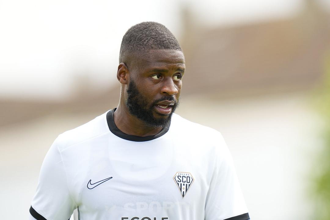 O da Galatasaray ı istiyor! Galatasaray ın yeni savunmacısı Fransa dan: Y&ouml;netim harekete ge&ccedil;ti 1