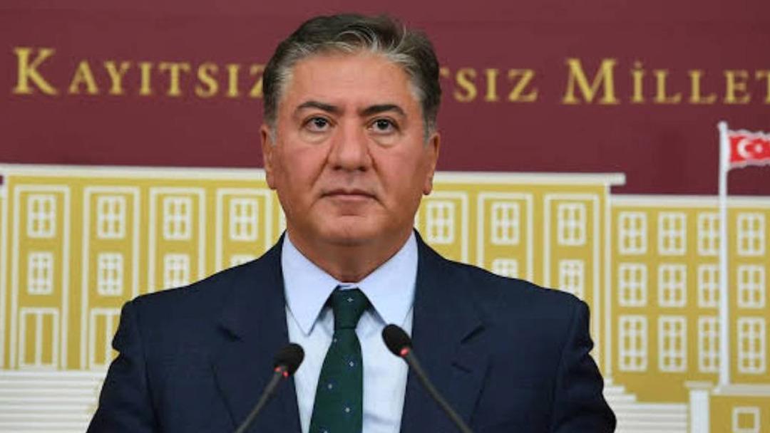 CHP li Murat Emir den Ramazan Bingöl ün paylaştığı iftar sofrasına tepki: "Halkı zerre umursamayan bu aymazlık sonunuz olacak" 3