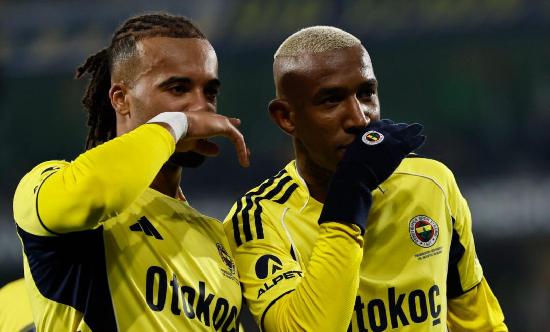 (&Ouml;zet) Fenerbah&ccedil;e - Nottingham Forest Ma&ccedil;ı &Ouml;zeti ve T&uuml;m &Ouml;nemli Anları 8