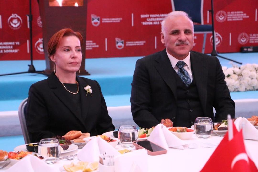 Şehit yakınları ve gaziler ilk iftarda bir araya geldi 2