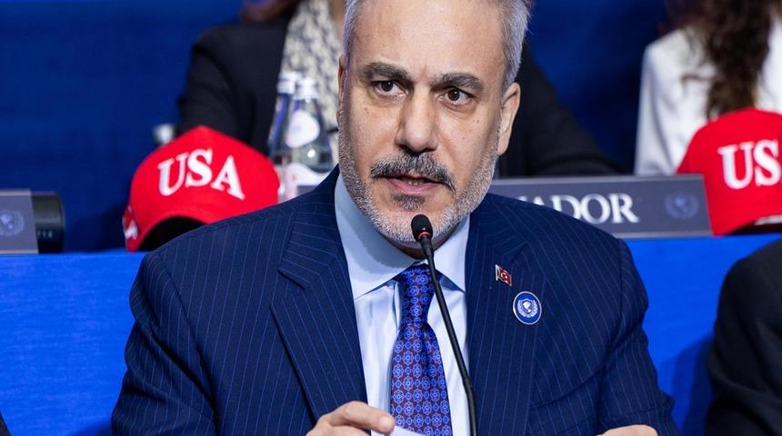 Dışişleri Bakanı Hakan Fidan: "Gazze Şeridi i&ccedil;in Uluslararası İstikrar G&uuml;c&uuml;&rsquo;ne asker g&ouml;ndermeye hazır"