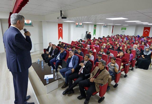 Başkan Polat, İmam Hatipli öğrencilerle buluştu