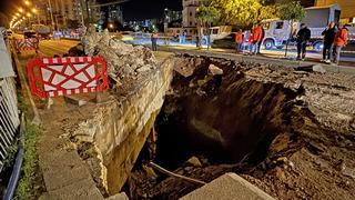 Mersin'de dere üstündeki köprünün bir kısmı çöktü