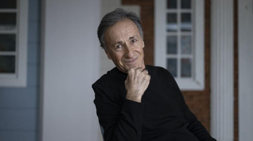 Usta oyuncu Yal&ccedil;ın &Ouml;zden'den &uuml;zen haber! Yoğun bakıma kaldırıldı