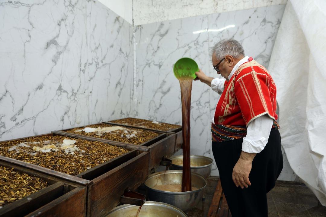 Fırat Nehri nden gelen siyah mucize! Ramazanda susuzluğu gideriyor 4
