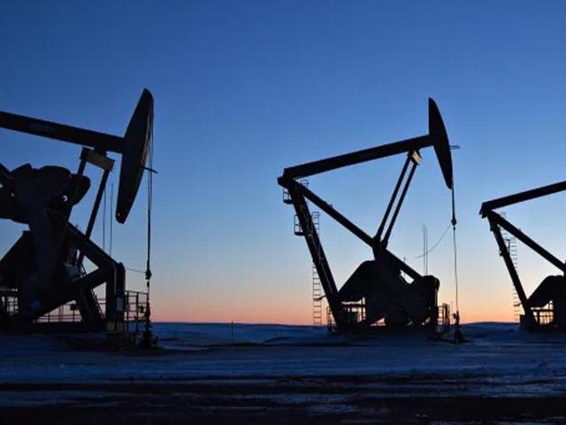 Brent petrol&uuml;n varili 71,80 dolardan işlem g&ouml;r&uuml;yor