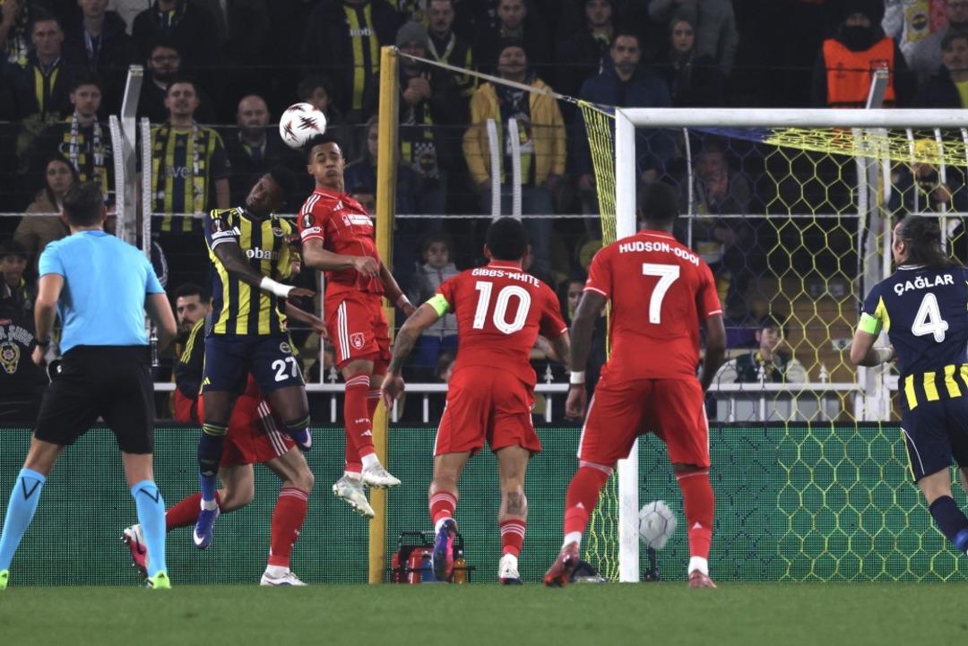 &Ouml;mer &Uuml;r&uuml;nd&uuml;l den flaş Tedesco iddiası! "&Ouml;yle bir harakiri yaptı ki... Onlara takıntısı var" 5