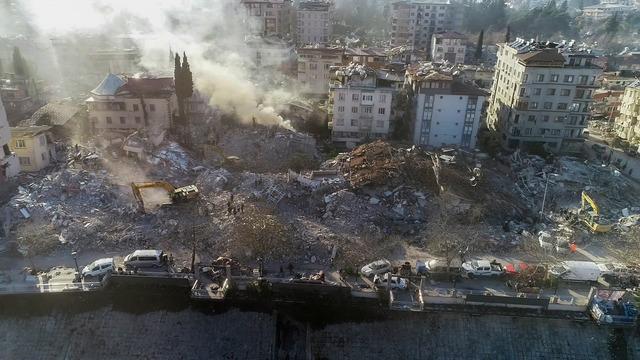 Depremlerin sessiz habercisi radon gazı olabilir: 6 Şubat sarsıntıları &ouml;ncesi artıp sonra d&uuml;şm&uuml;ş 3