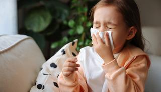 Yetişkinlerde basit g&ouml;r&uuml;n&uuml;yor: &Ccedil;ocuklar daha fazla risk altında!