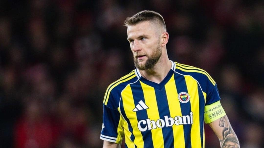 Fenerbah&ccedil;e ye Skriniar dan k&ouml;t&uuml; haber! Sakatlığı a&ccedil;ıklandı: Beşiktaş derbisinde sahada mı? 5