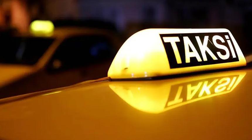 Taksi plakasında '&uuml;nl&uuml;' detayı! Vergi tartışması